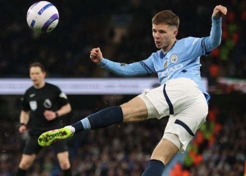 manchester-city-percepat-penjualan-james-mcatee