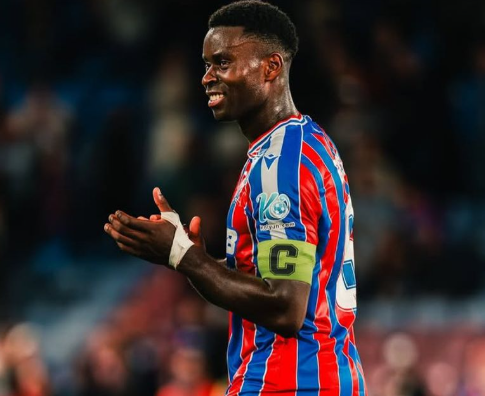 liverpool-tawarkan-gaji-fantastis-untuk-guehi