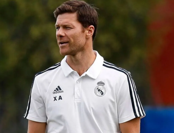 xabi-alonso-ketemu-pemain-madrid-ini-untuk-selesaikan-konflik