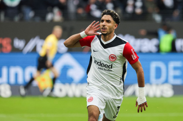 Man City Incar Omar Marmoush dari Bundesliga
